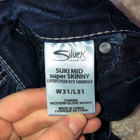 Silver Jeans - Picture 4 of 4